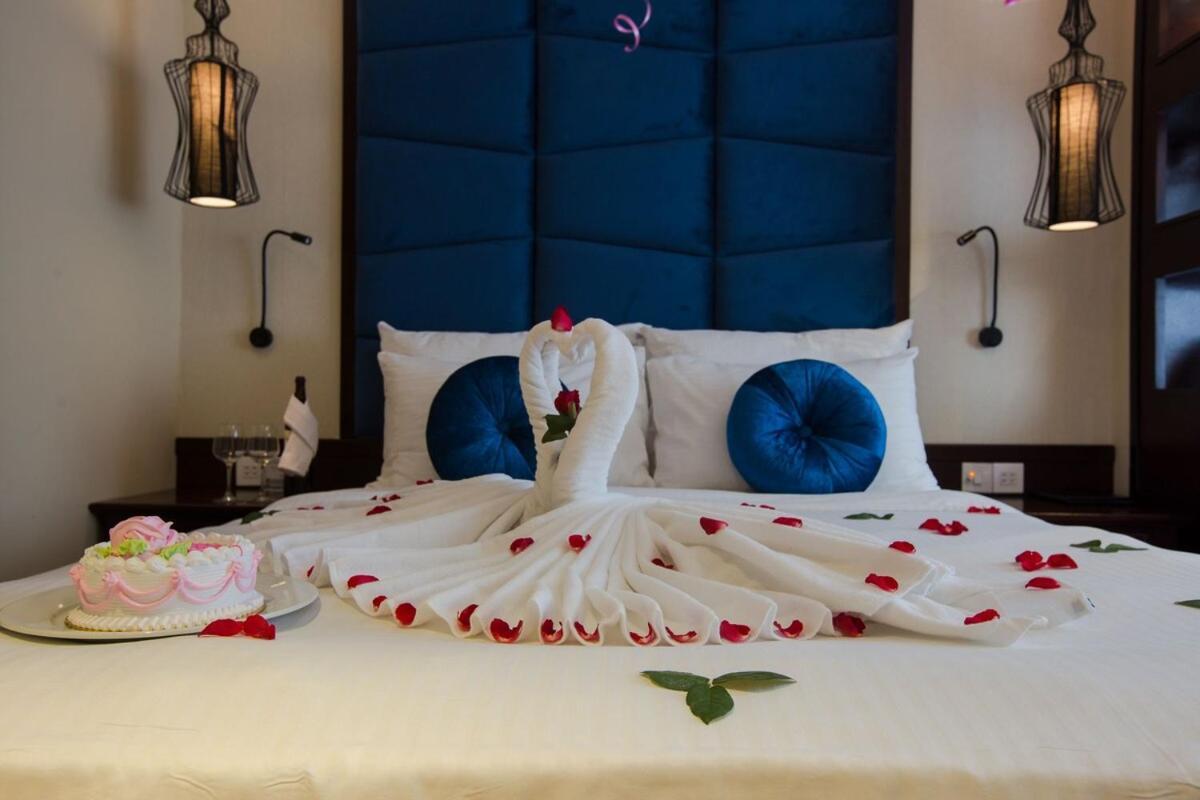 Ambassador Hanoi Hotel & Travel Zewnętrze zdjęcie