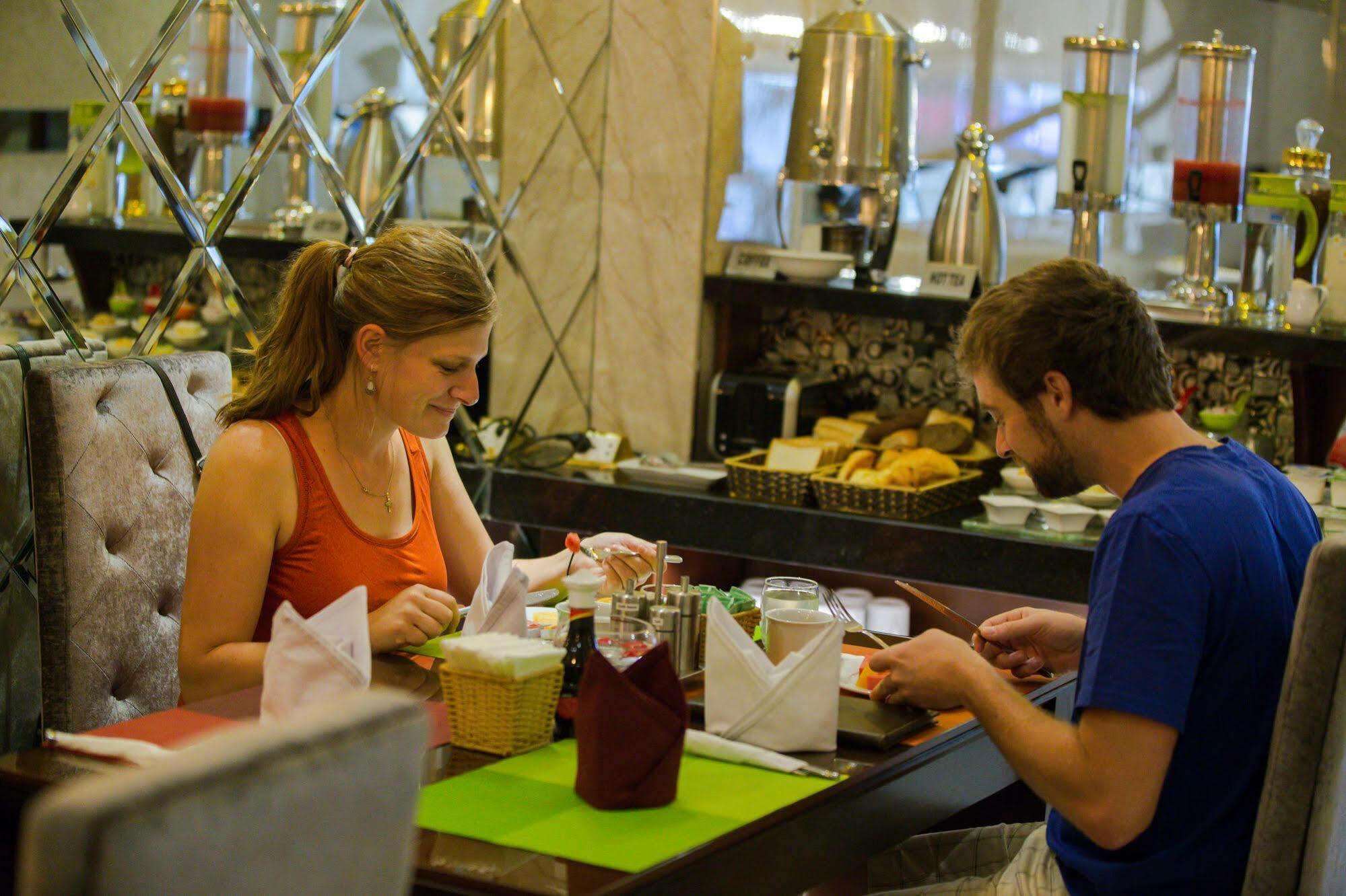 Ambassador Hanoi Hotel & Travel Zewnętrze zdjęcie